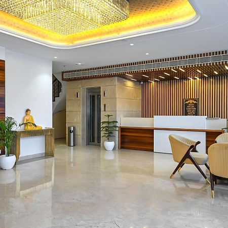 Classio Royale By Io Hotels Near Golden Temple Amritsar Luaran gambar
