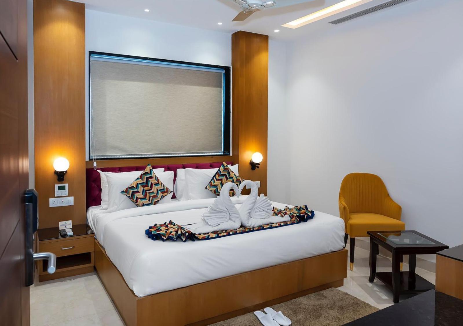 Classio Royale By Io Hotels Near Golden Temple Amritsar Luaran gambar