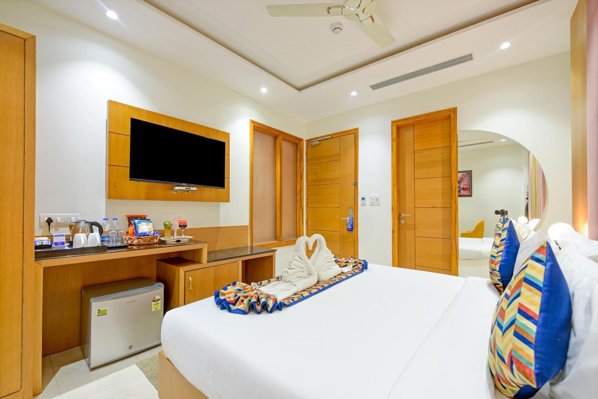 Classio Royale By Io Hotels Near Golden Temple Amritsar Luaran gambar