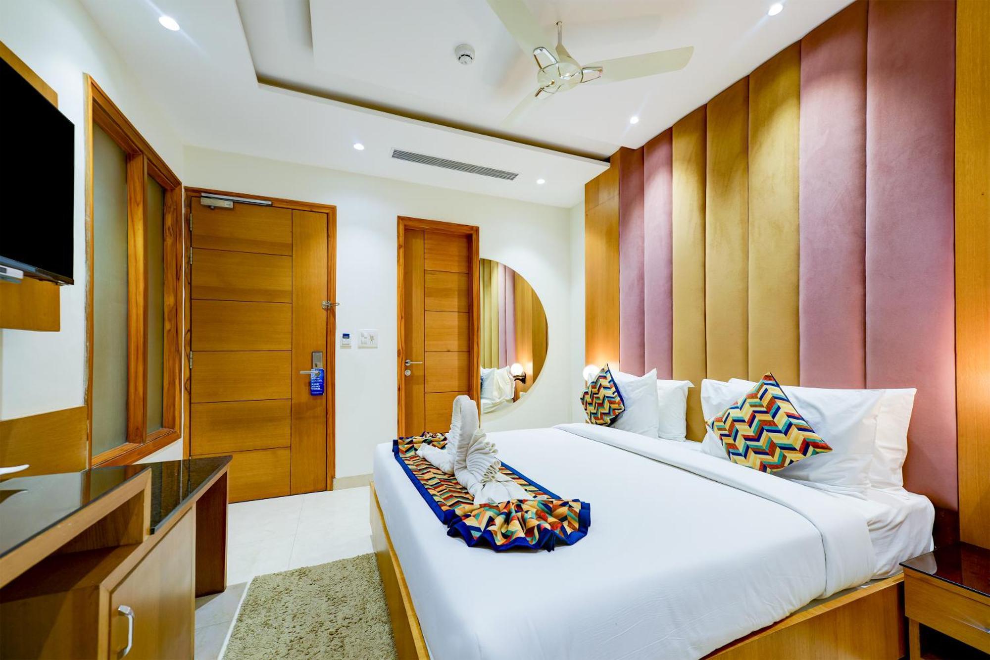 Classio Royale By Io Hotels Near Golden Temple Amritsar Luaran gambar