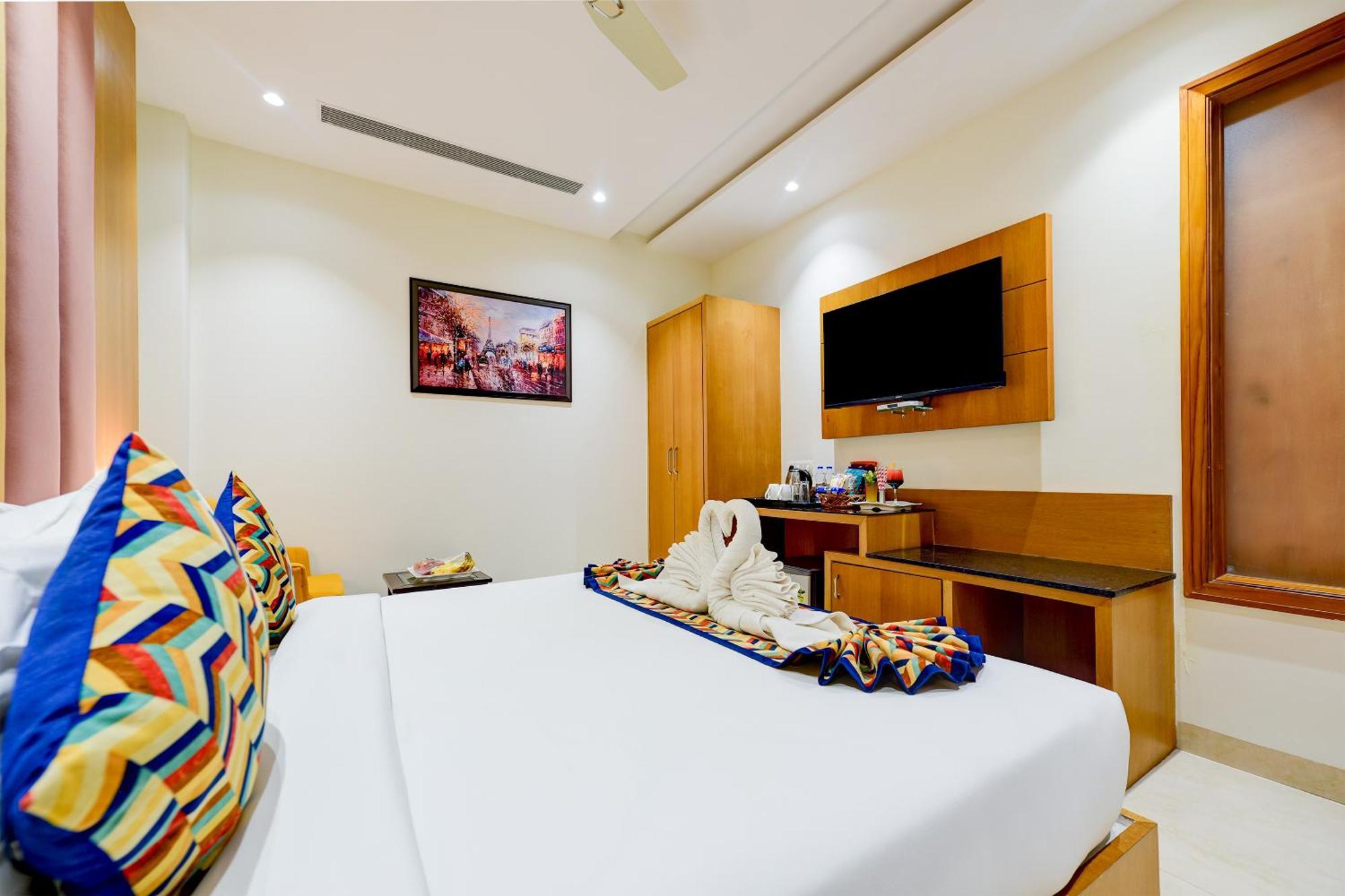 Classio Royale By Io Hotels Near Golden Temple Amritsar Luaran gambar