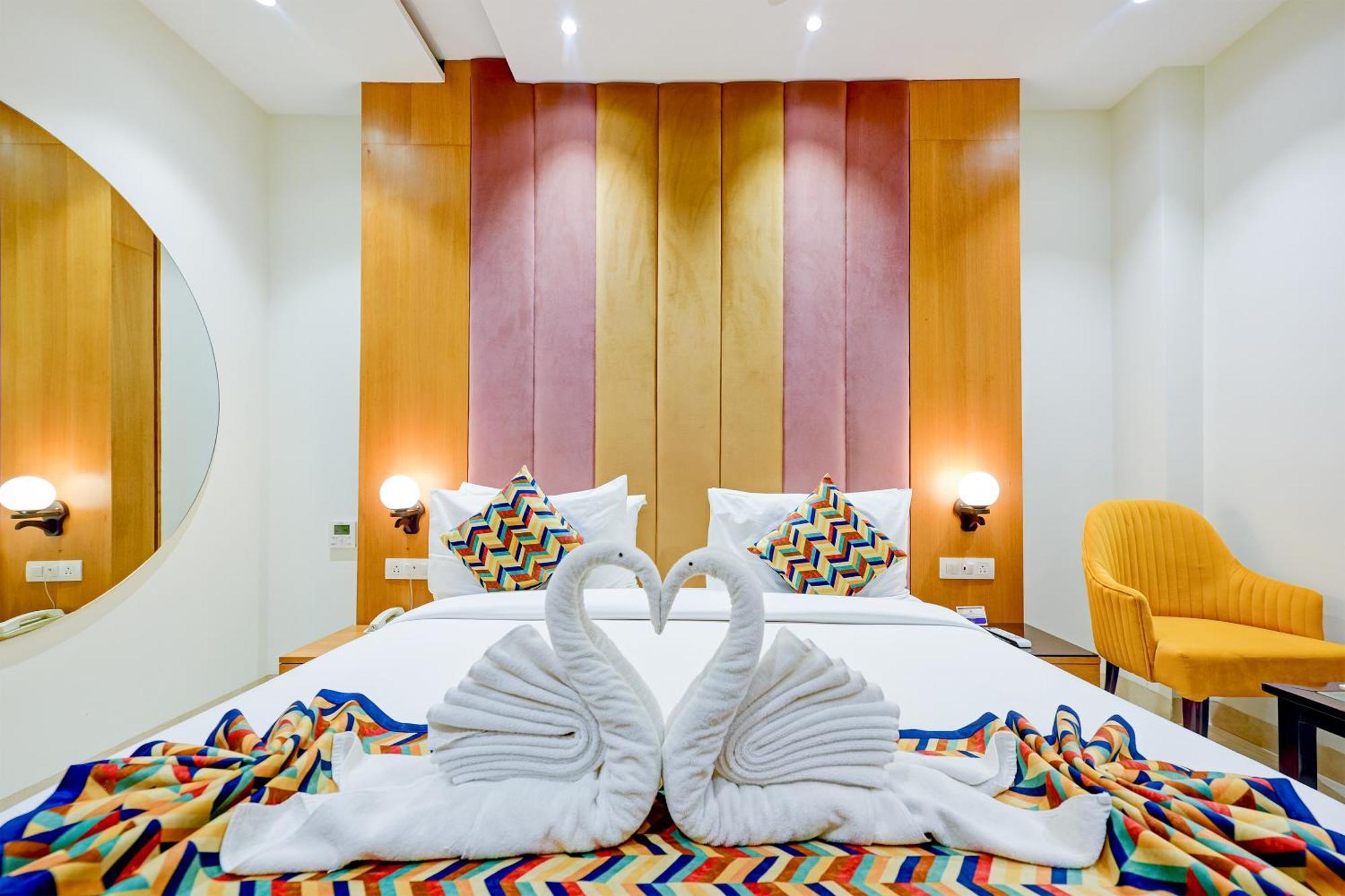 Classio Royale By Io Hotels Near Golden Temple Amritsar Luaran gambar