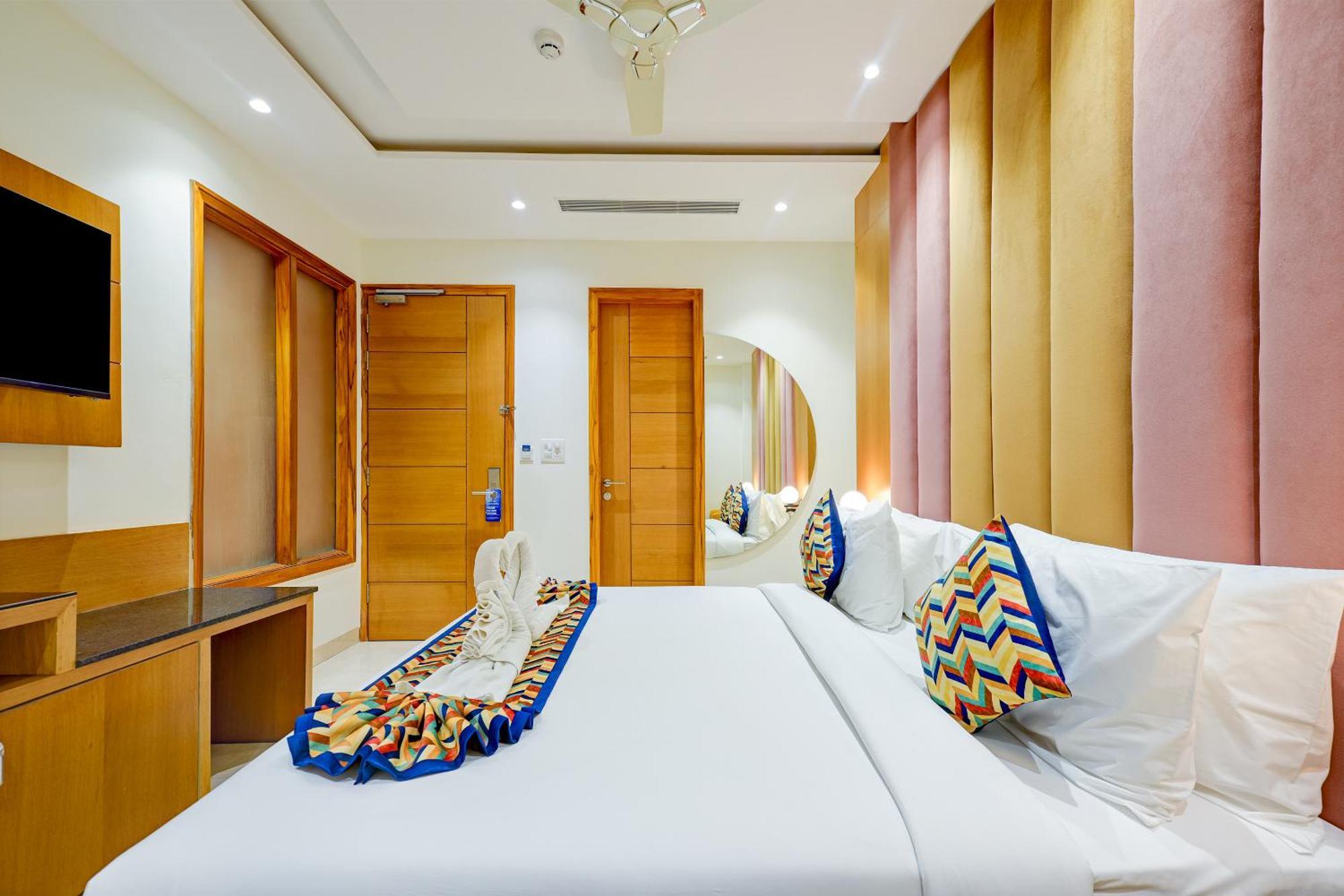 Classio Royale By Io Hotels Near Golden Temple Amritsar Luaran gambar