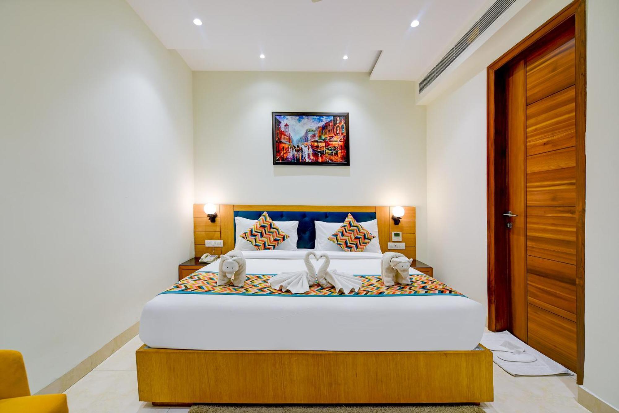Classio Royale By Io Hotels Near Golden Temple Amritsar Luaran gambar