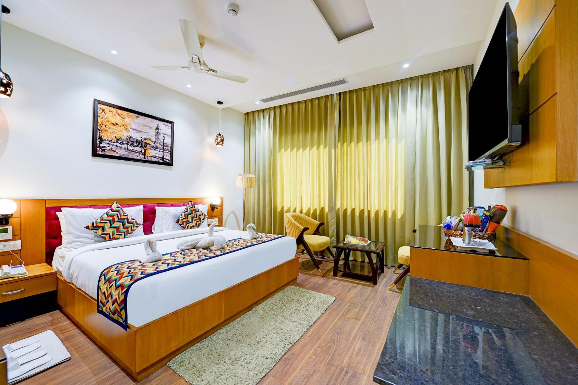 Classio Royale By Io Hotels Near Golden Temple Amritsar Luaran gambar